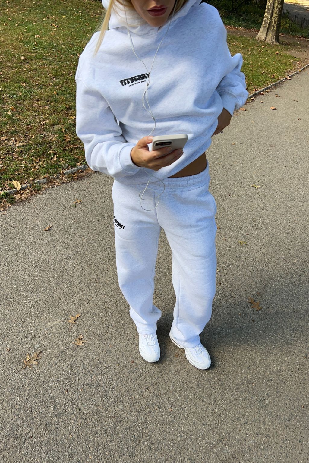 NEW YORK EDIT OVERSIZED HOODIE - Image 16