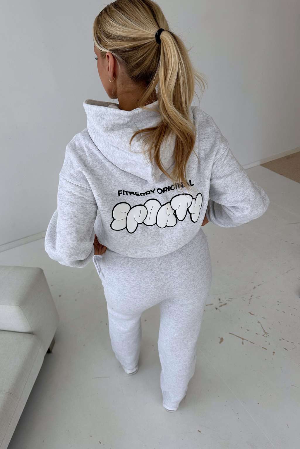 SPORTY OVERSIZED HOODIE - Image 14
