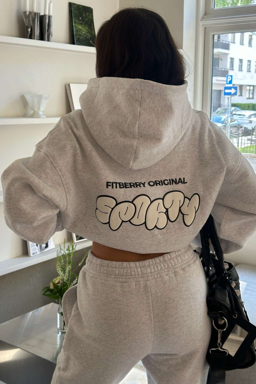 SPORTY OVERSIZED HOODIE - Image 5